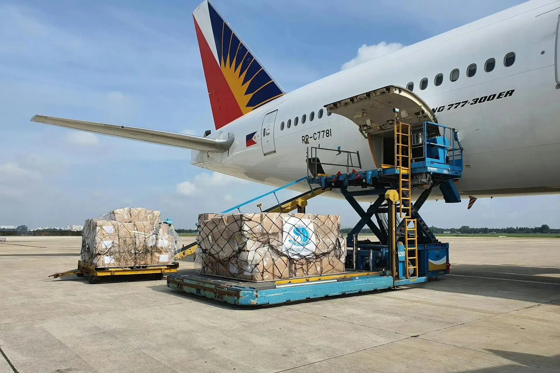 Logistics cargo air freight services